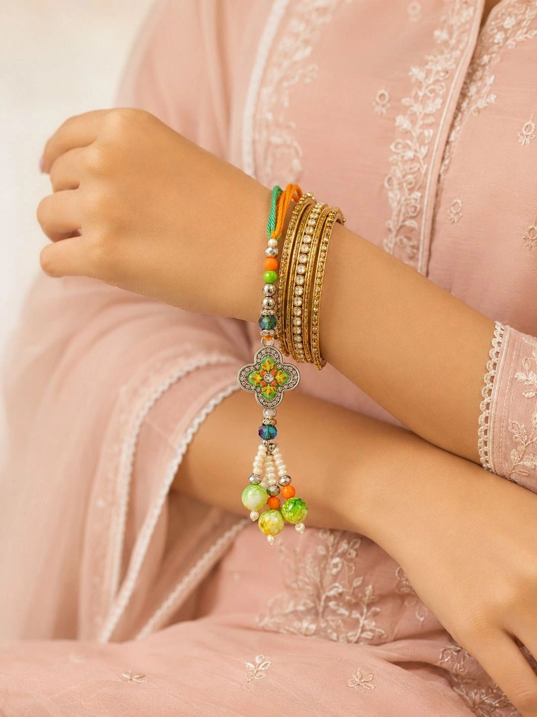 Dhiyona Rakhi