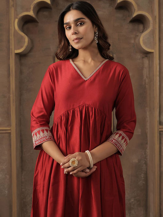 V-Neck Pleated A-Line Kurta With Trousers