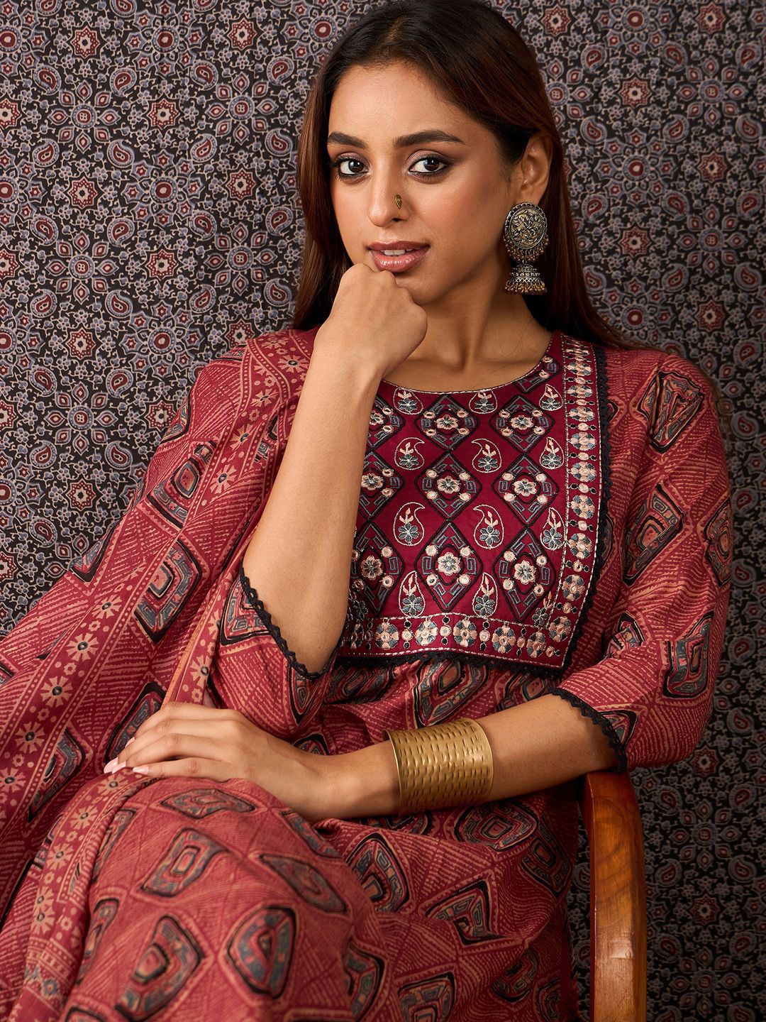 Dhiyona IE Geometric Printed Mirror Work Pure Cotton Kurta With Trousers & Dupatta