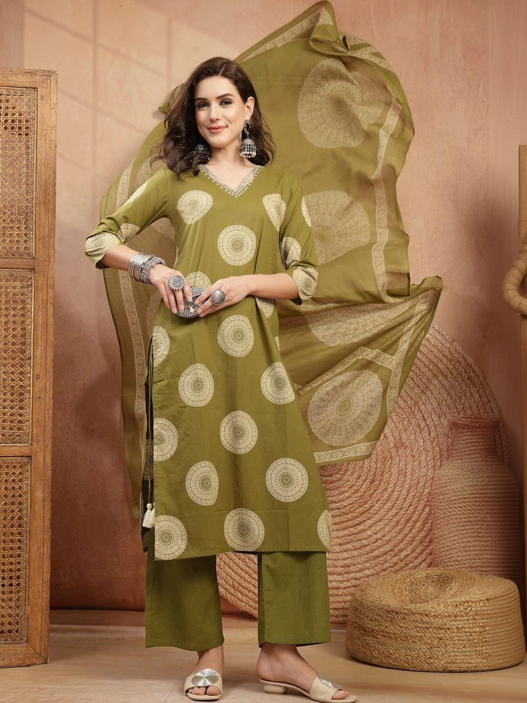 Dhiyona SN Women Ethnic Motifs Printed Regular Kurta with Palazzos & With Dupatta