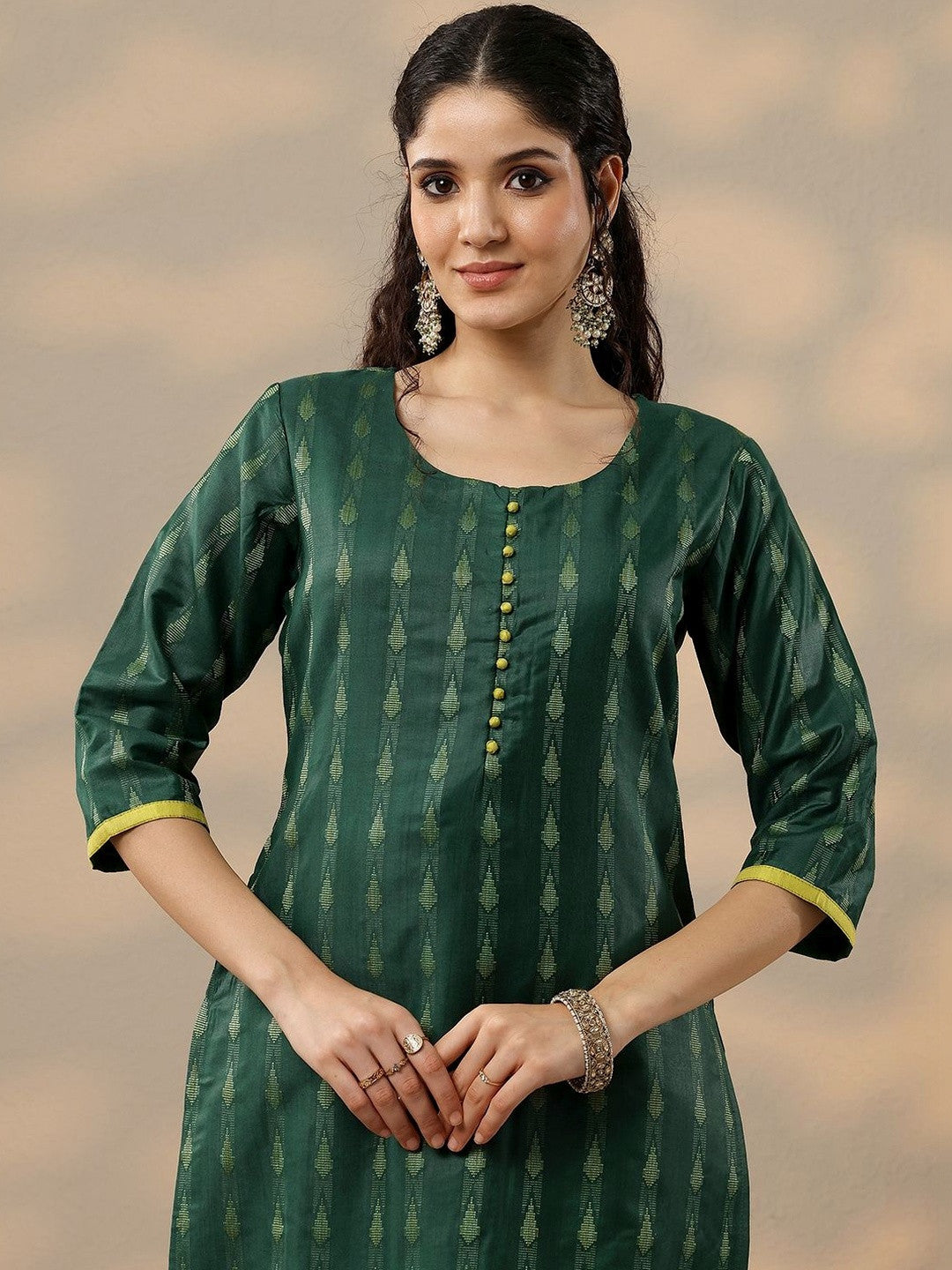 Women Ethnic Motifs Printed Regular Kurta with Trousers & With Dupatta