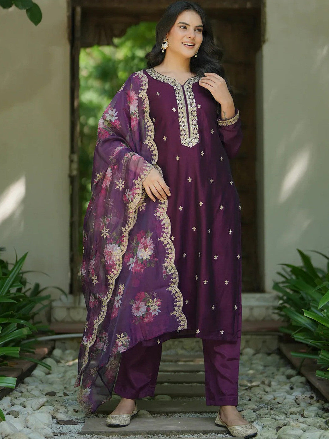 Ethnic Motifs Embroidered V-Neck Straight Thread Work Kurta With Trousers & Dupatta
