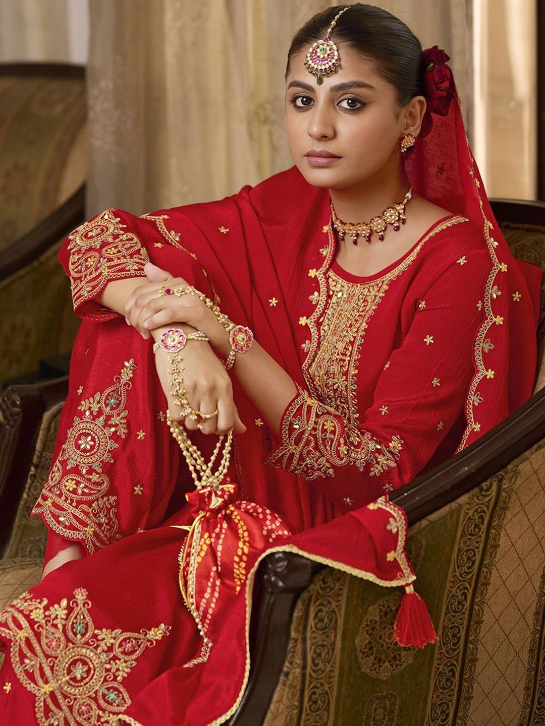 Dhiyona CH Women Ethnic Motifs Embroidered Regular Thread Work Kurta with Palazzos & With Dupatta