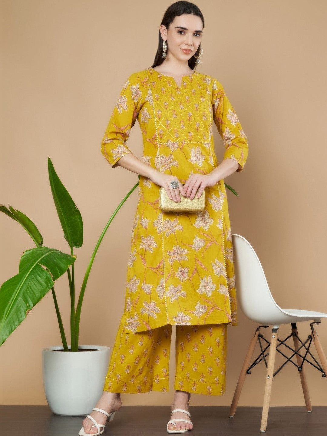 Women Floral Printed Regular Pure Cotton Kurta with Palazzos