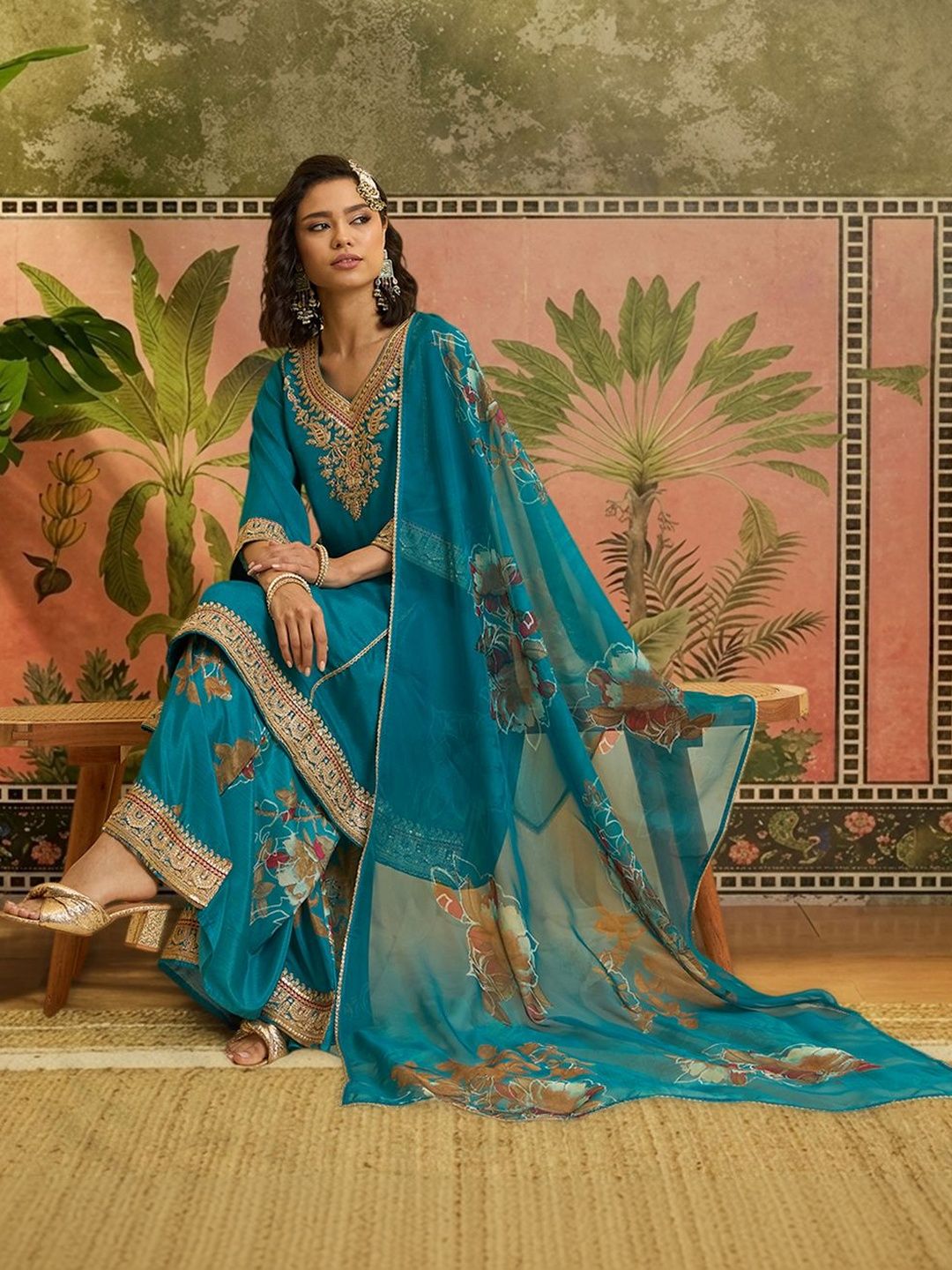 Dhiyona SN Embroidered V-Neck Kurta & Palazzos With Dupatta