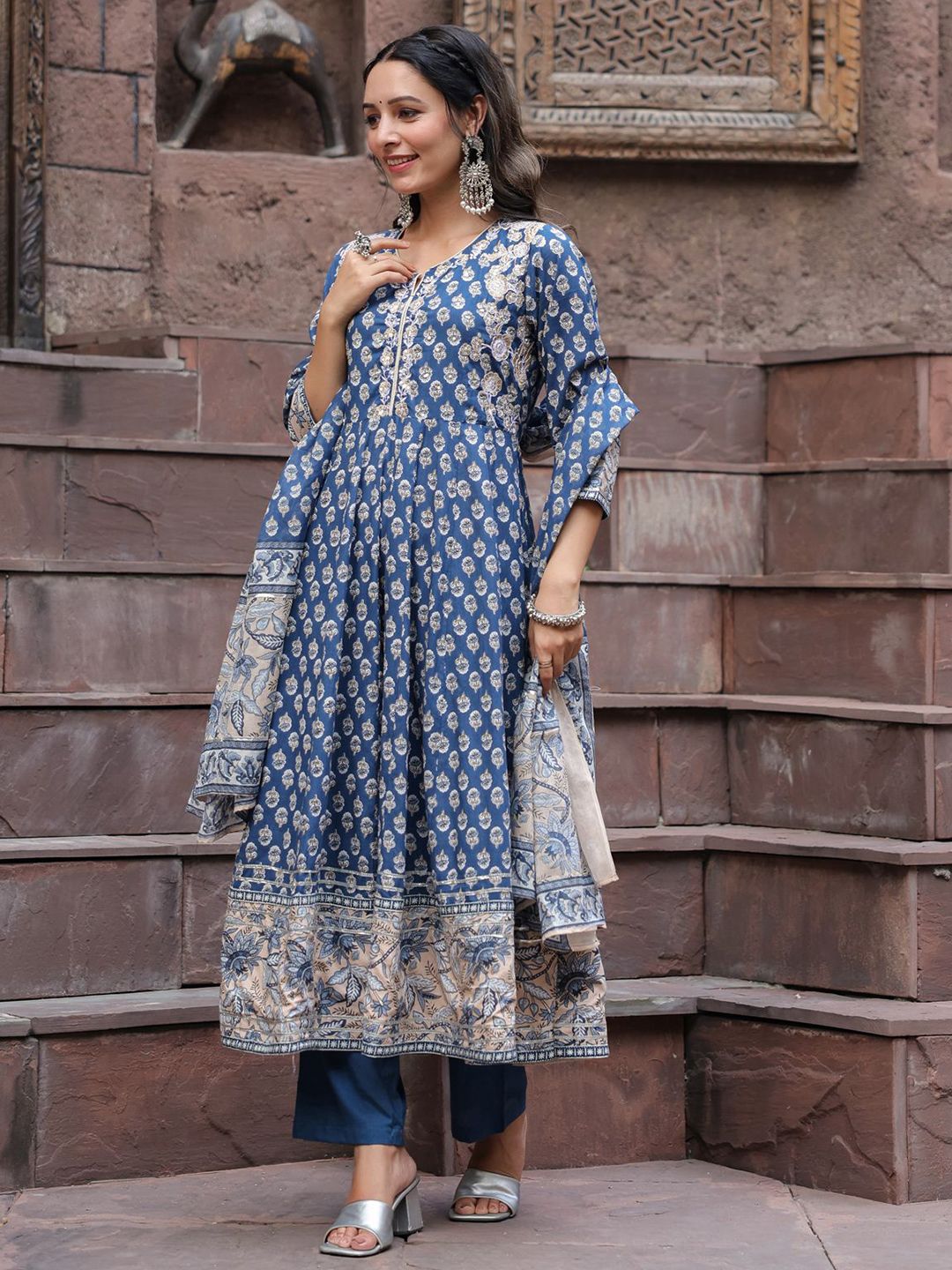 Dhiyona RR Women's Ethnic Motifs Printed Regular Sequinned Pure Cotton Kurta with Trousers & With Dupatta