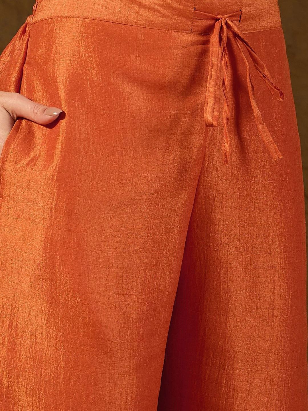 Dhiyona KL Women Solid Embroidered Thread Work Anarkali Kurta with Palazzos & With Dupatta