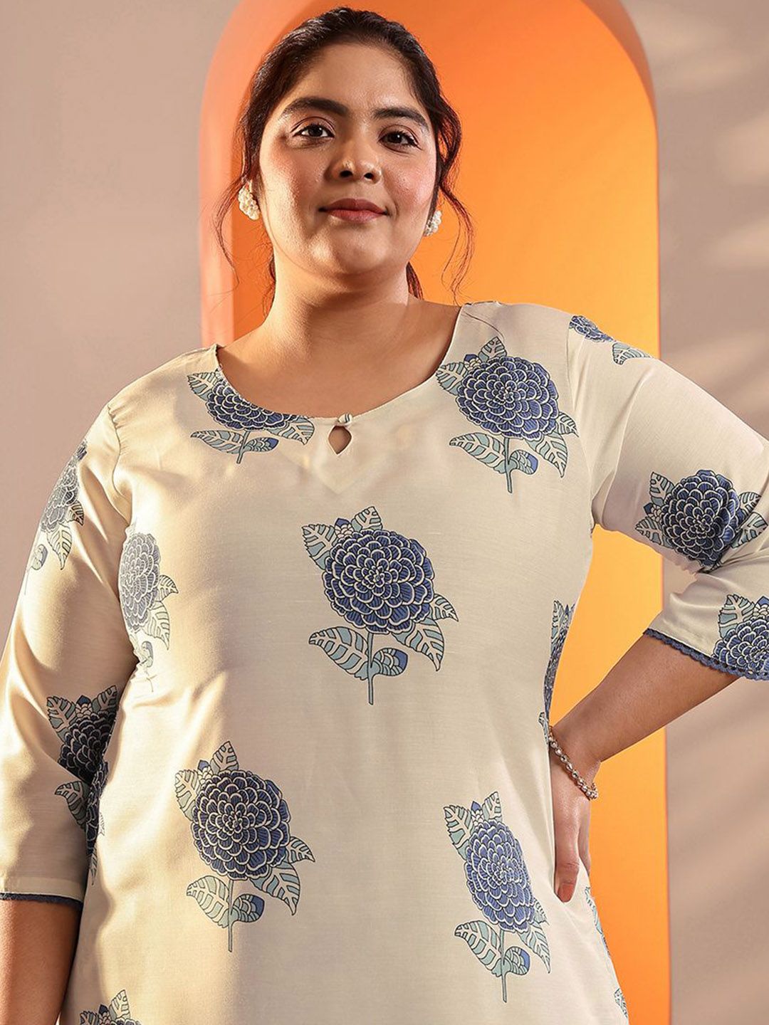 Dhiyona Women's Plus Size Floral Printed Kurta with Trousers & Dupatta