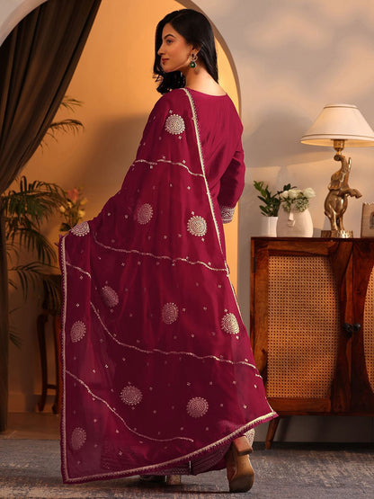 Dhiyona LL Women Embroidered Regular Zari Kurta with Palazzos & With Dupatta