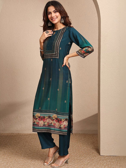 Women Floral Printed Regular Kurta with Trousers & With Dupatta
