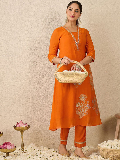 Dhiyona IE Embroidered Tunic With Trousers Co-Ords