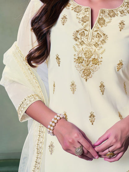 Dhiyona IN Women Floral Zari and Sequinned Embroidered Kurta Set with Dupatta
