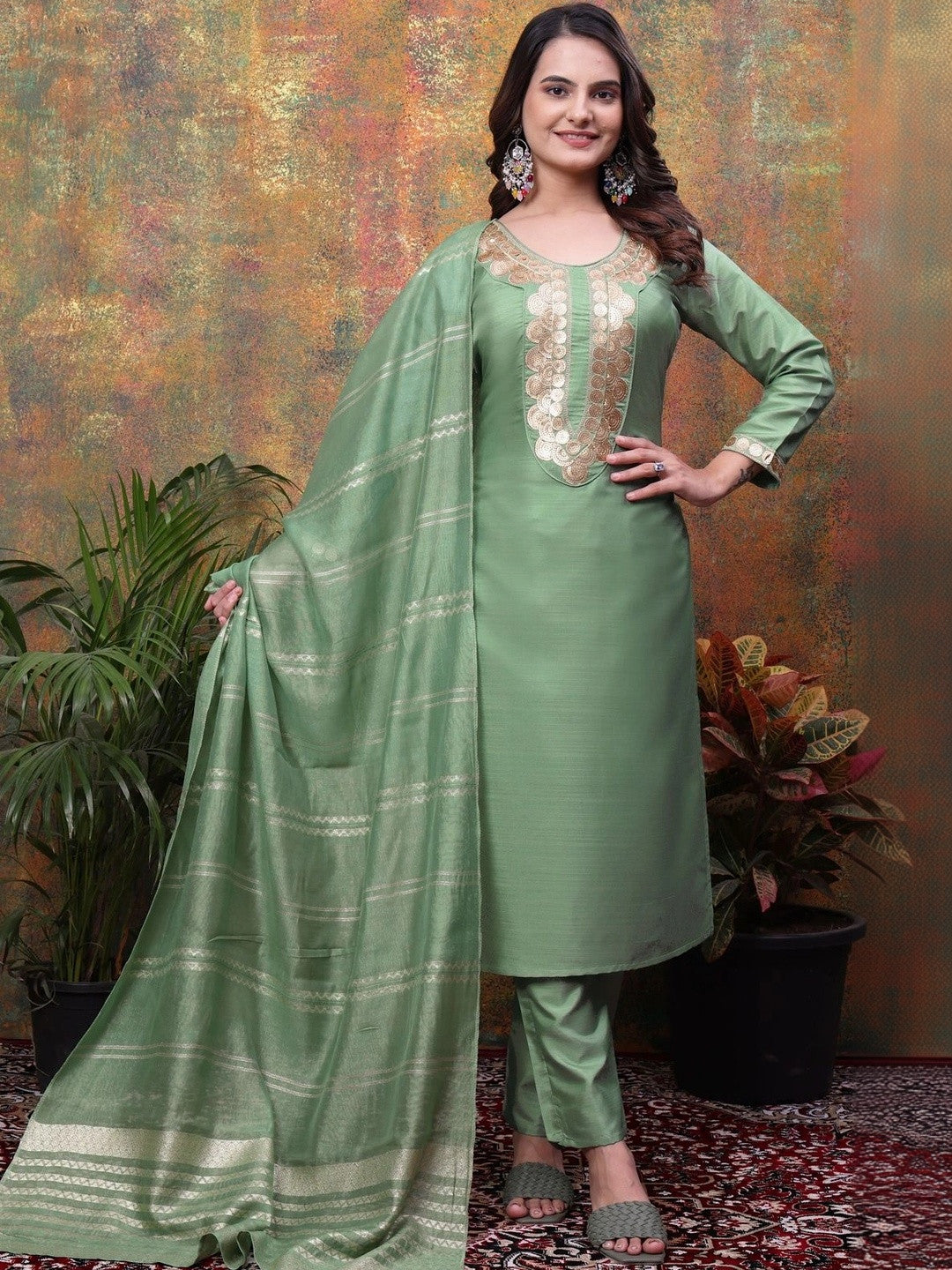Women Ethnic Motifs Embroidered Regular Kurta with Trousers & With Dupatta