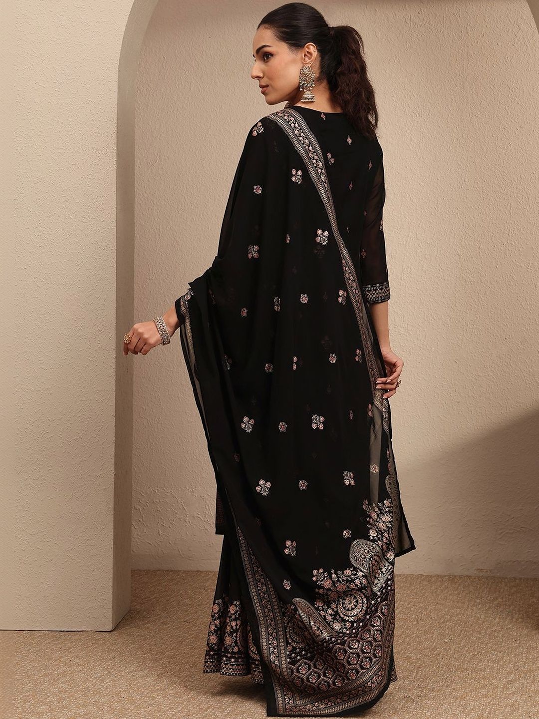 Dhiyona LL Women Ethnic Motifs Embroidered Regular Thread Work Kurta with Sharara & With Dupatta