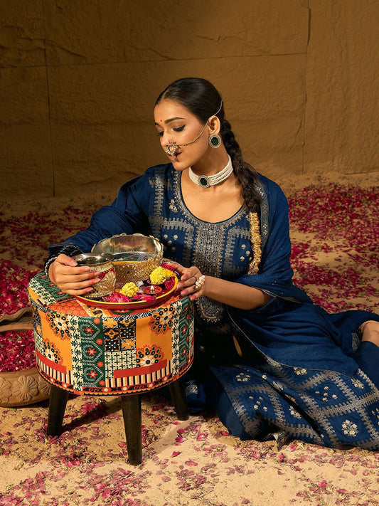 Ethnic Motifs Embroidered Zari Straight Kurta with Trousers & Dupatta
