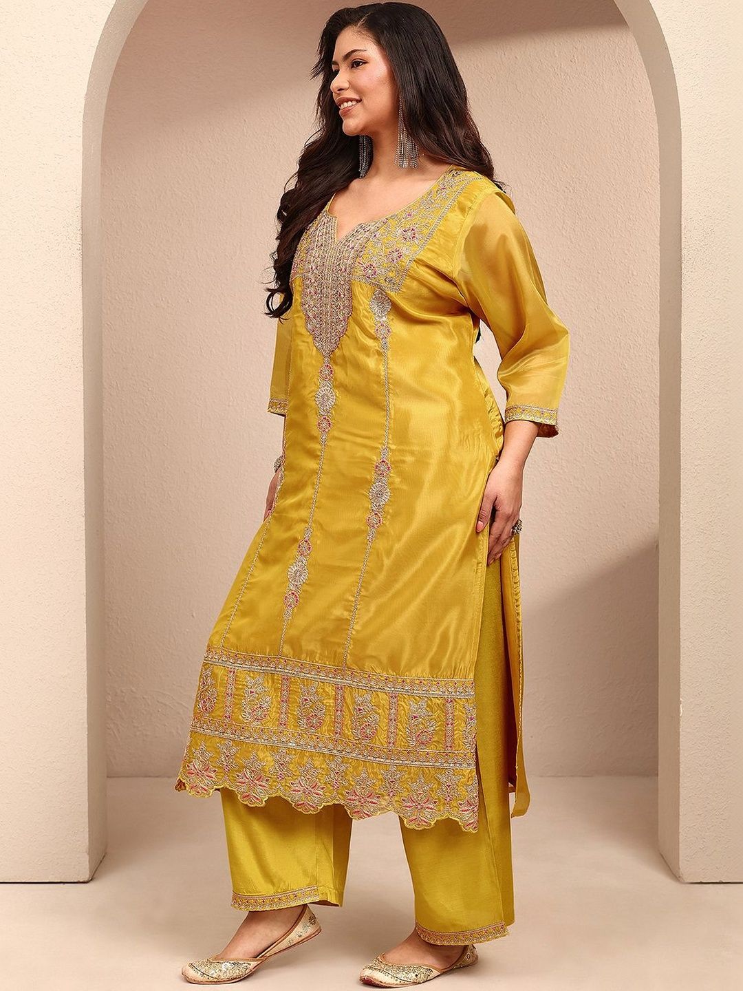 Dhiyona Women's Ethnic Motifs Embroidered Regular Kurta with Palazzos & With Dupatta