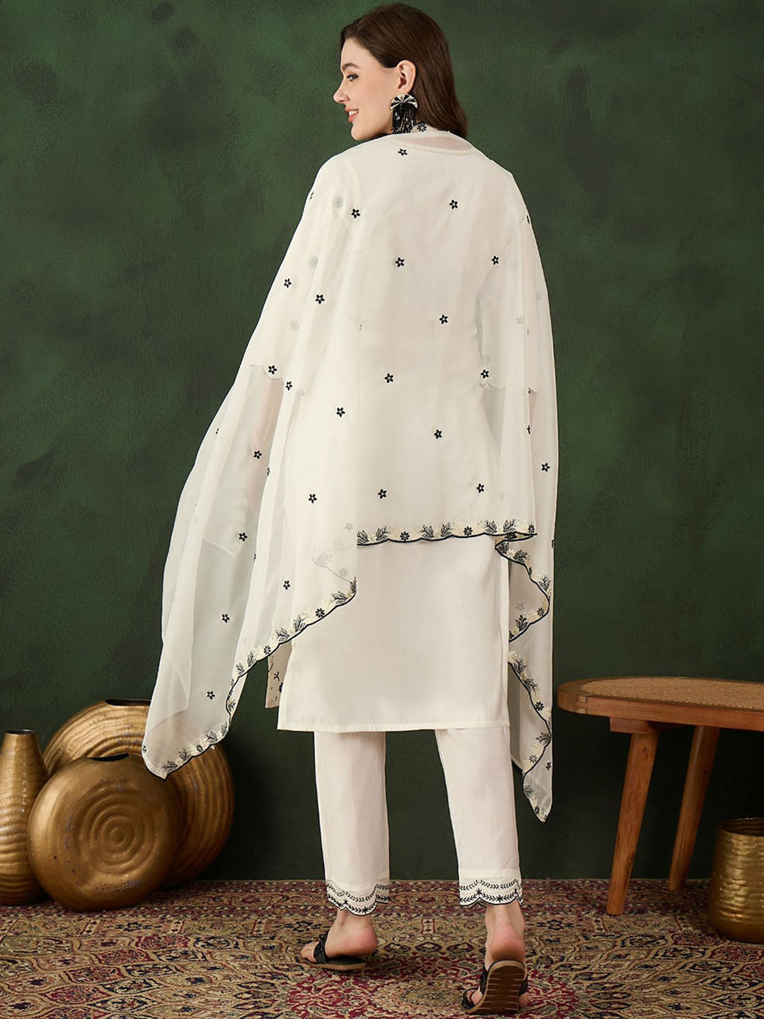 Embroidered Kurta & Trouser With Dupatta