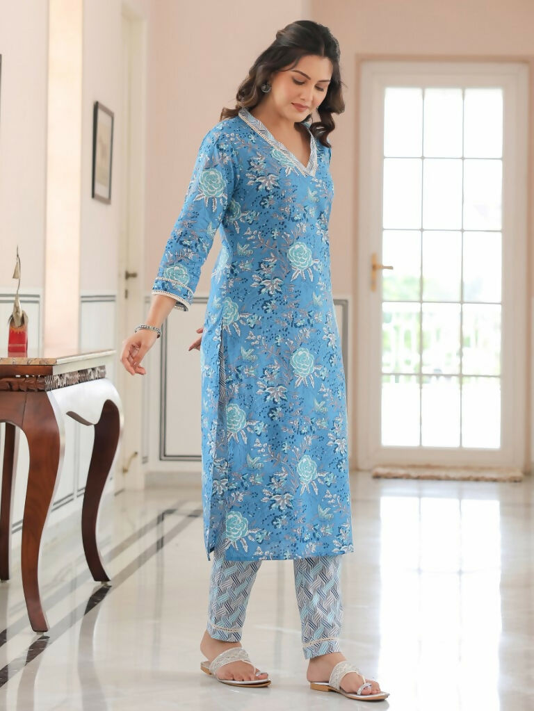 Women's Straight Soft Cotton Floral Print Women's Kurta Set - Blue