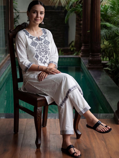 Women Embroidered Regular Thread Work Pure Cotton Kurta with Trousers