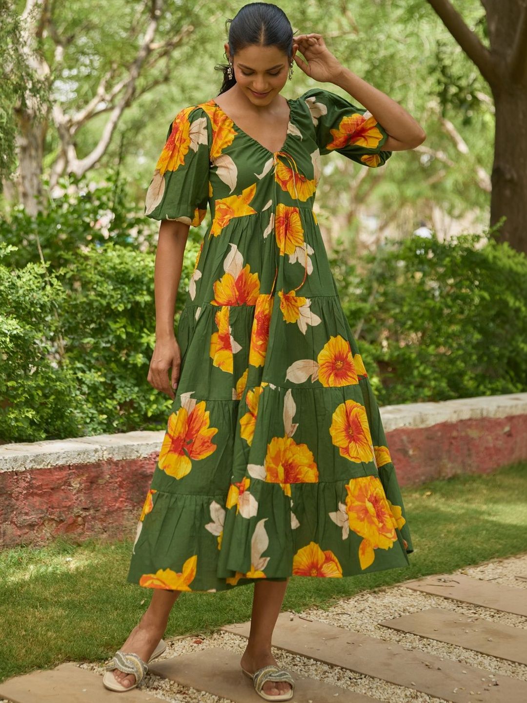 Dhiyona AY Women's Floral Printed Tiered Dress