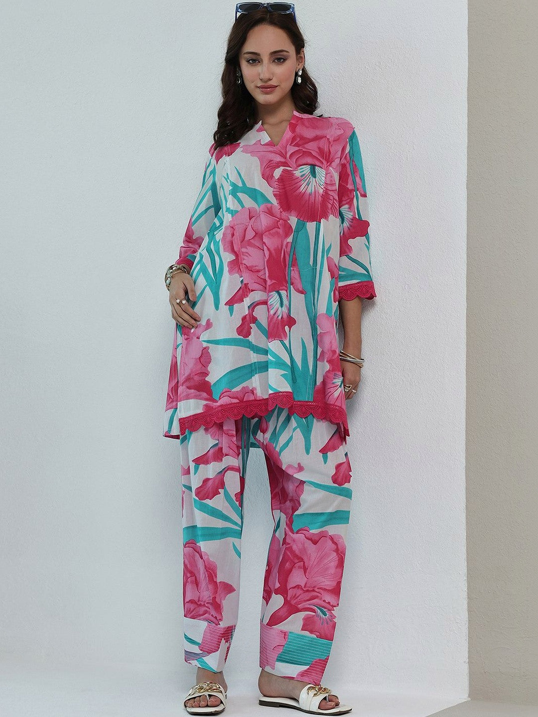 White Floral Printed Cotton Straight Kurta Set