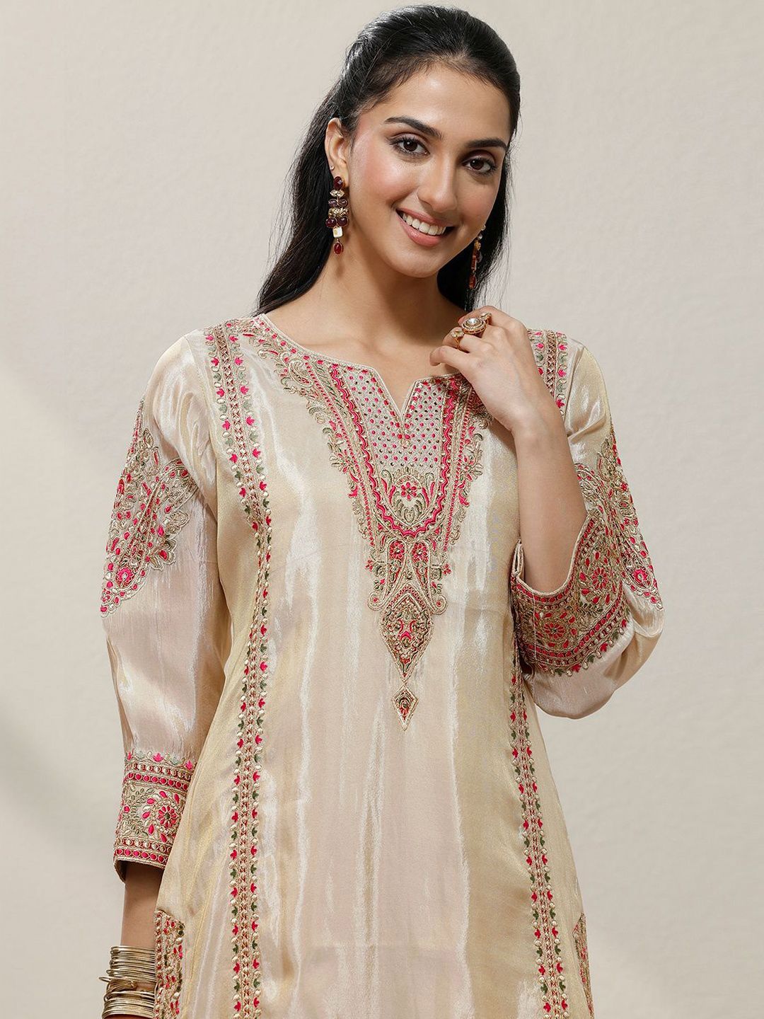Dhiyona LL Women Ethnic Motifs Embroidered Regular Thread Work Kurta with Sharara & With Dupatta