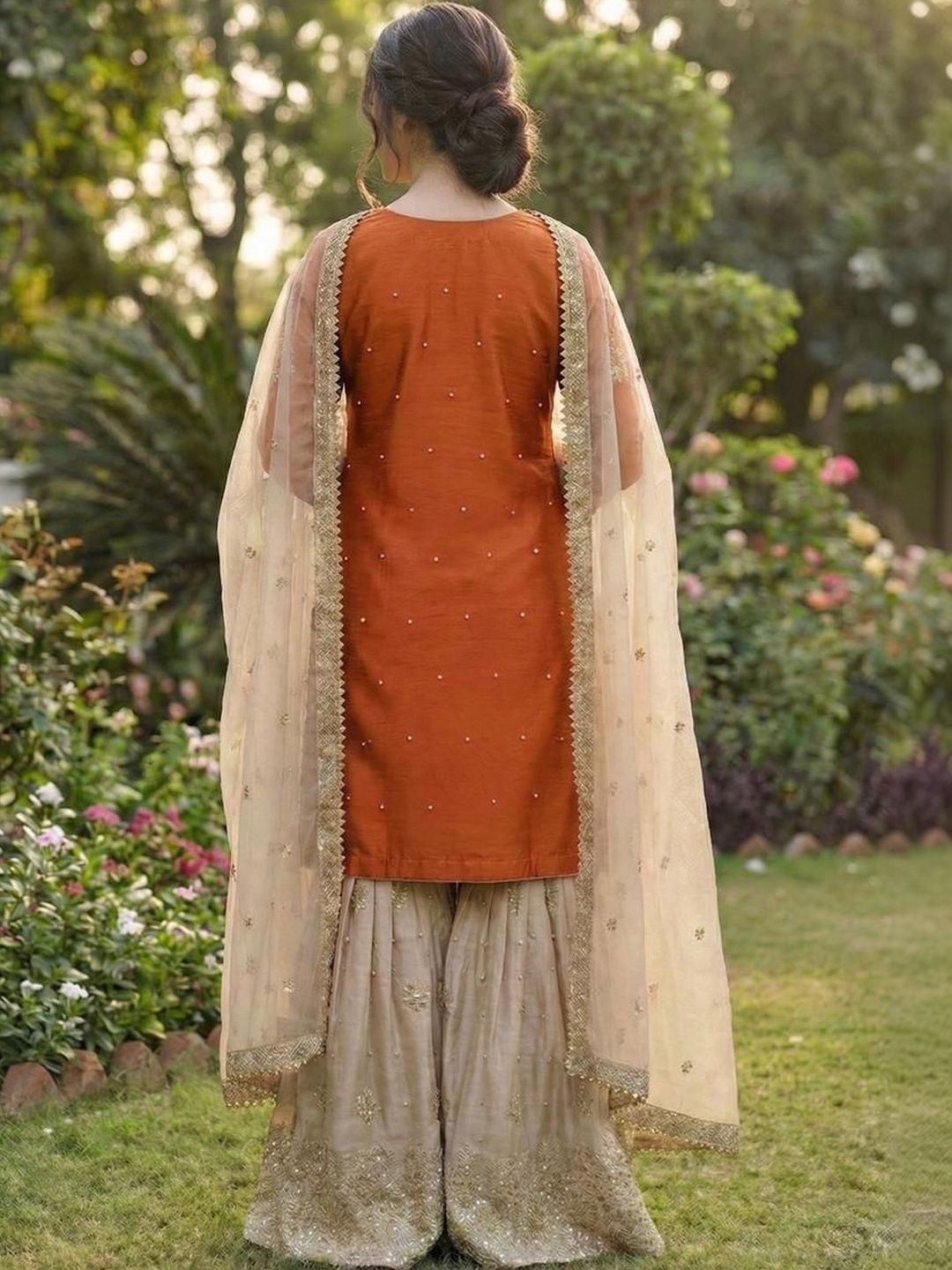 Dhiyona KL Women Ethnic Motifs Embroidered Regular Thread Work Kurta with Sharara & With Dupatta