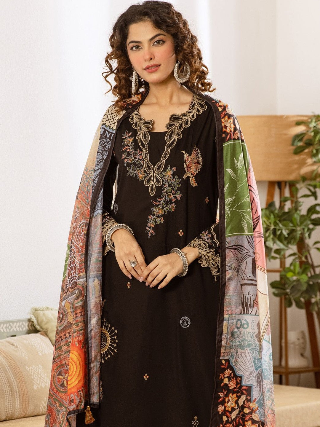 Women Ethnic Motifs Embroidered Regular Thread Work Kurta with Palazzos & With Dupatta