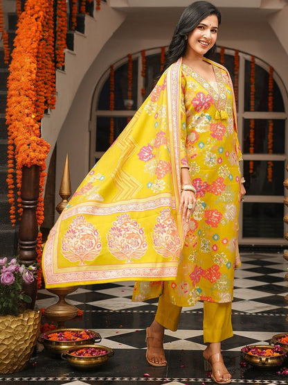 Dhiyona KL Floral Printed V-Neck Thread Work Straight Kurta With Trousers & Dupatta