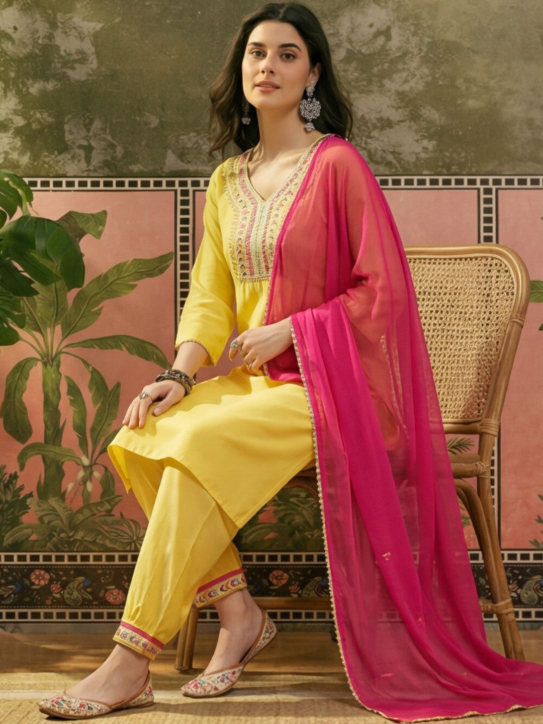 Women Solid Embroidery with Sequinned Work Kurta Afagani Salwar with Dupatta