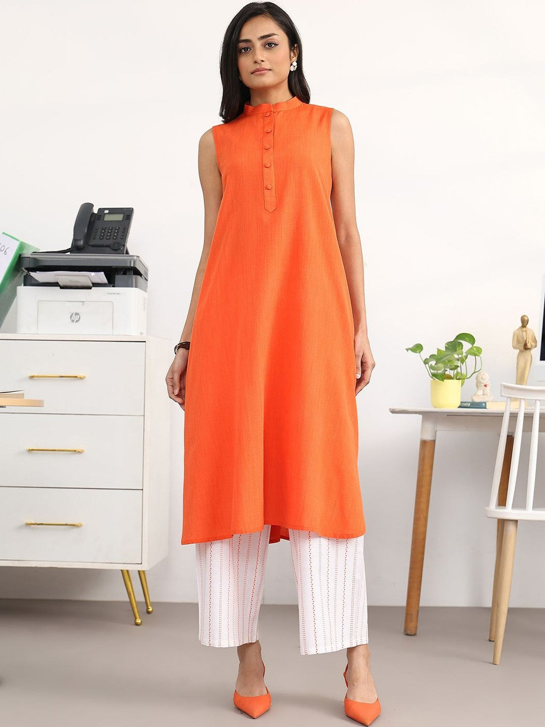 Women Regular Kurta with Trousers