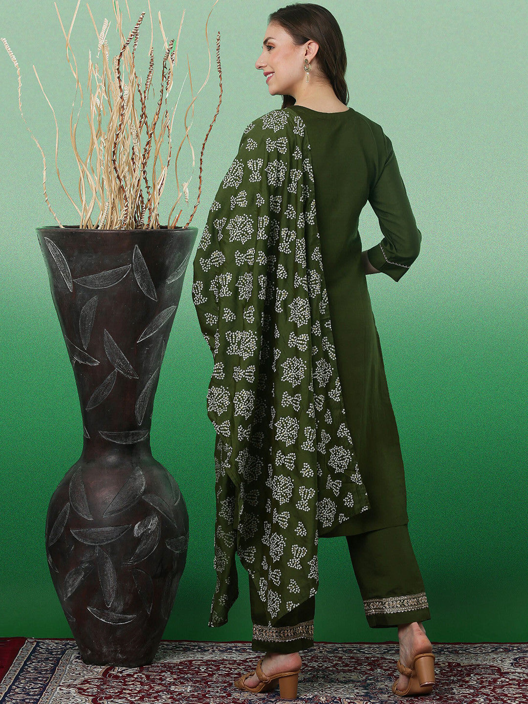 Floral Yoke Design Sequinned Straight Kurta & Trouser With Dupatta