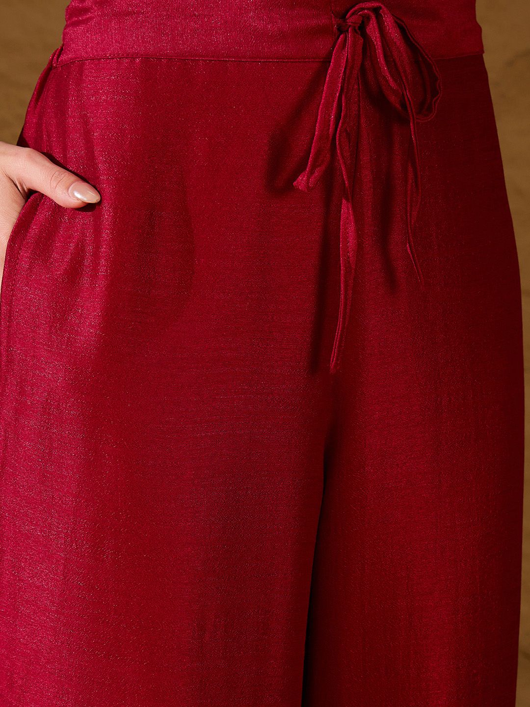 Dhiyona KL Floral Embroidered Round Neck Straight Kurta With Palazzos & Dupatta