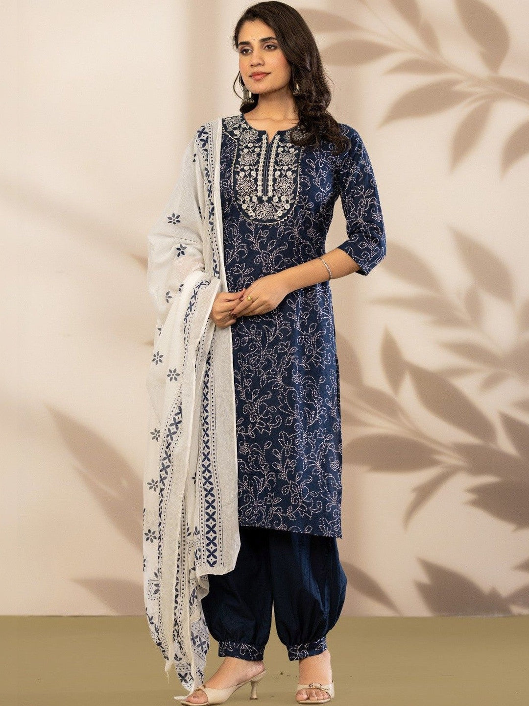 Dhiyona SN Women Ethnic Motifs Printed Regular Thread Work Pure Cotton Kurta with Patiala & With Dupatta