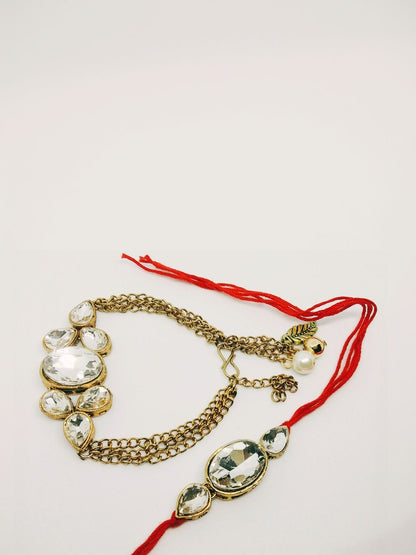 Dhiyona Rakhi
