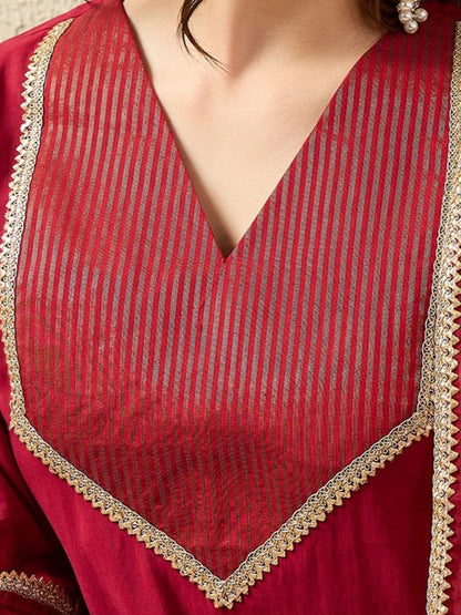 Embroidered Round Neck Kurta Sets