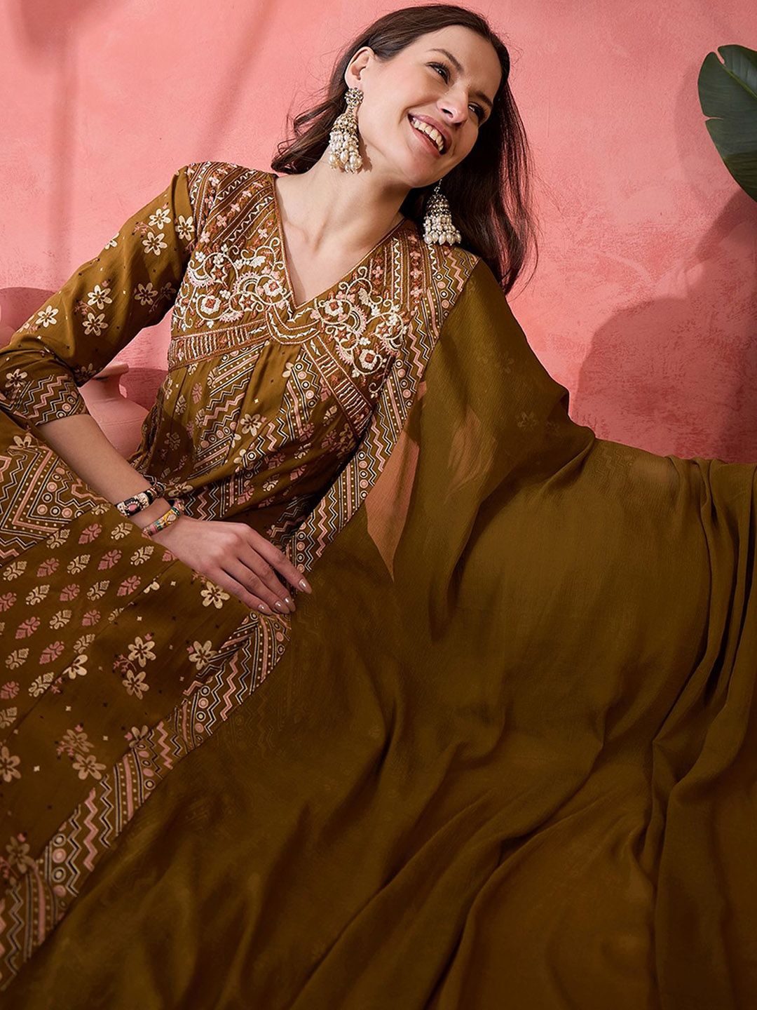 Dhiyona SN Self Design Anarkali Kurta Set With Dupatta