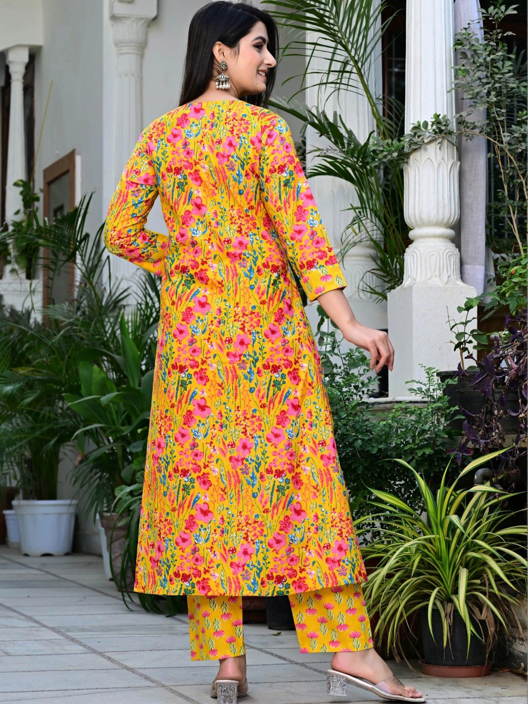 Women Floral Printed Empire Kurta with Trousers & With Dupatta