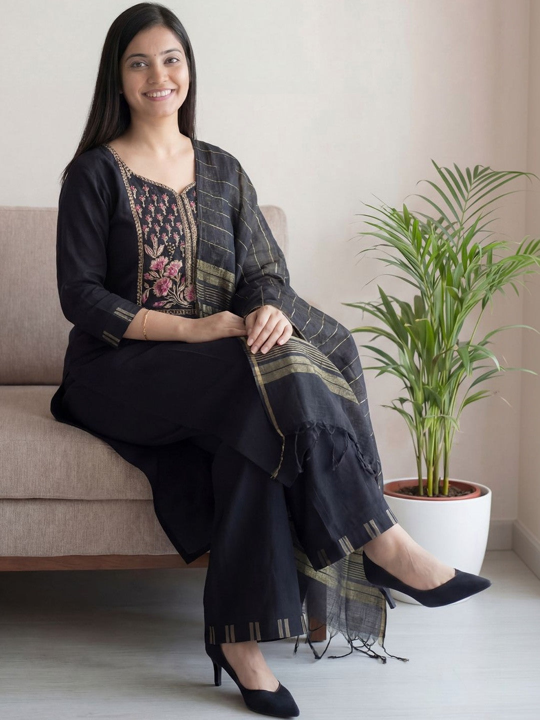Women Ethnic Motifs Embroidered Thread Work Kurta with Palazzos & Dupatta