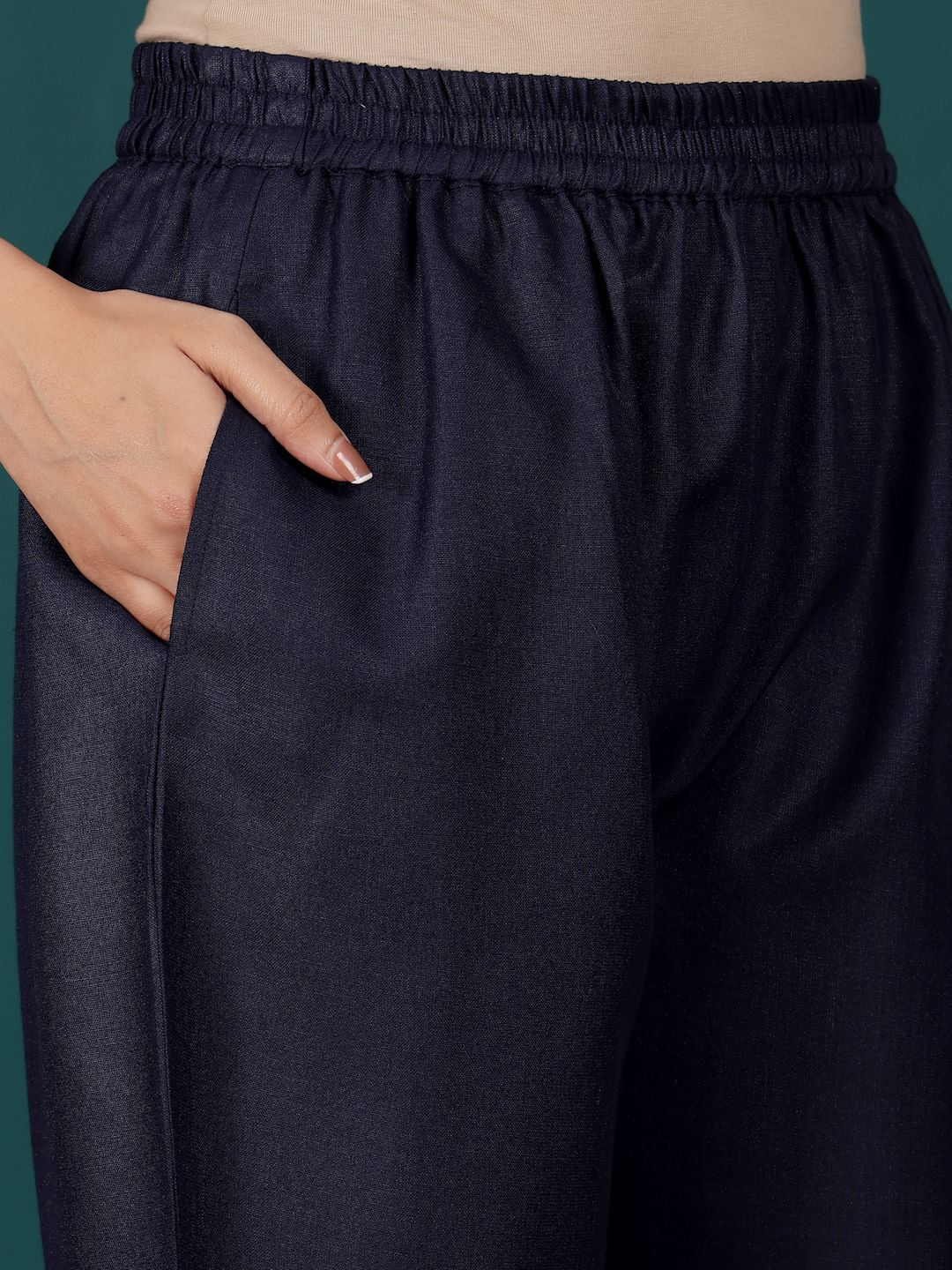 Navy Blue Women Regular Thread Work Kurta with Trousers