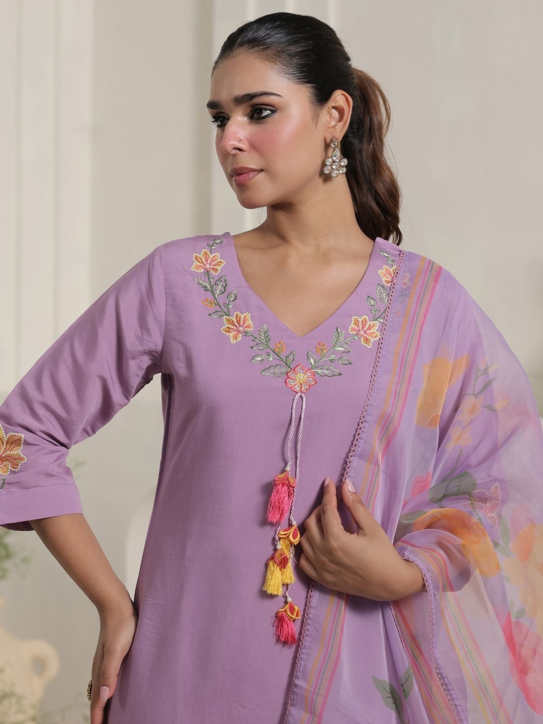 Women Floral Embroidered Kurta with Trousers & Dupatta