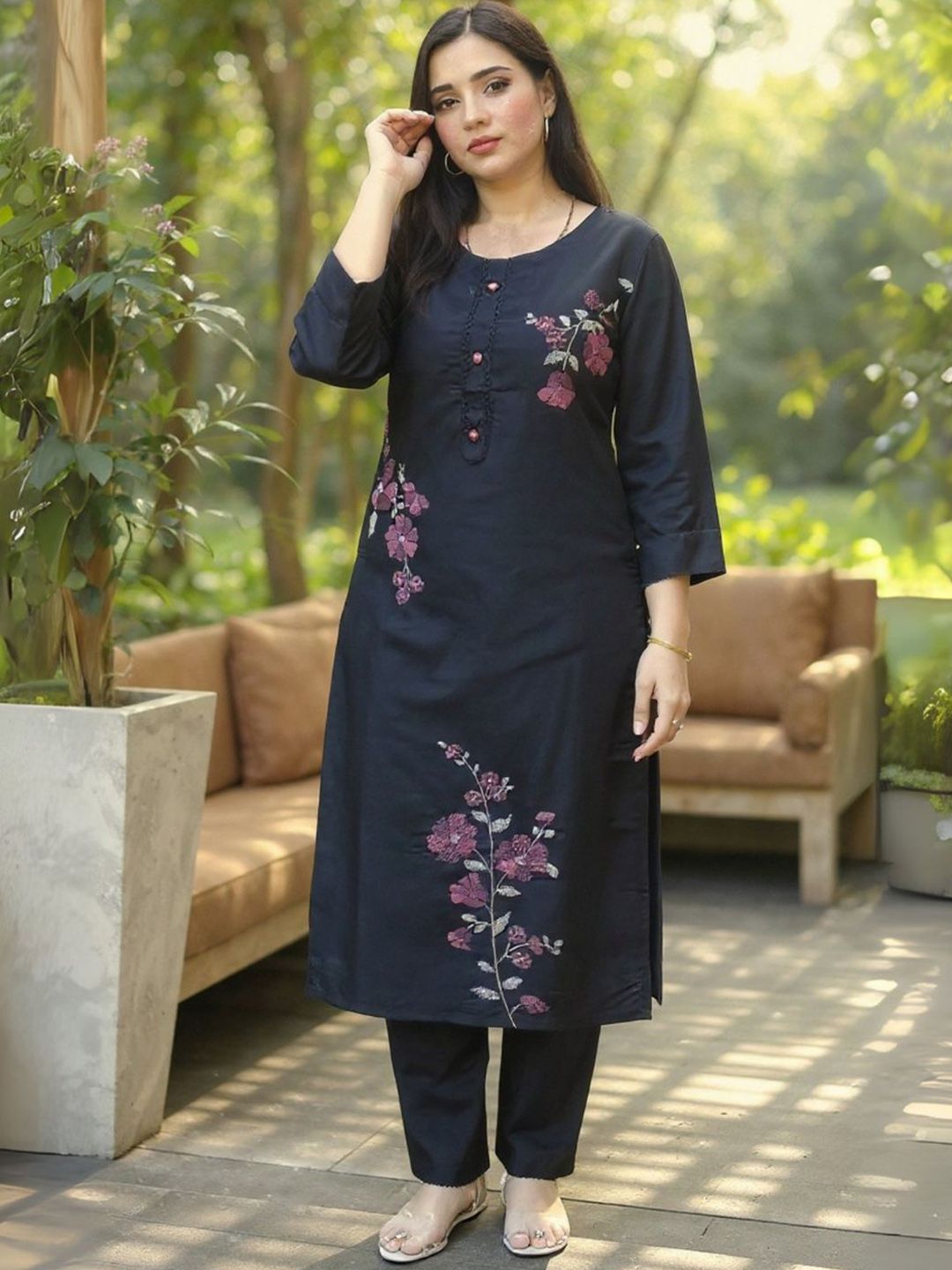 Dhiyona IE Embroidered Round Neck Top With Trousers
