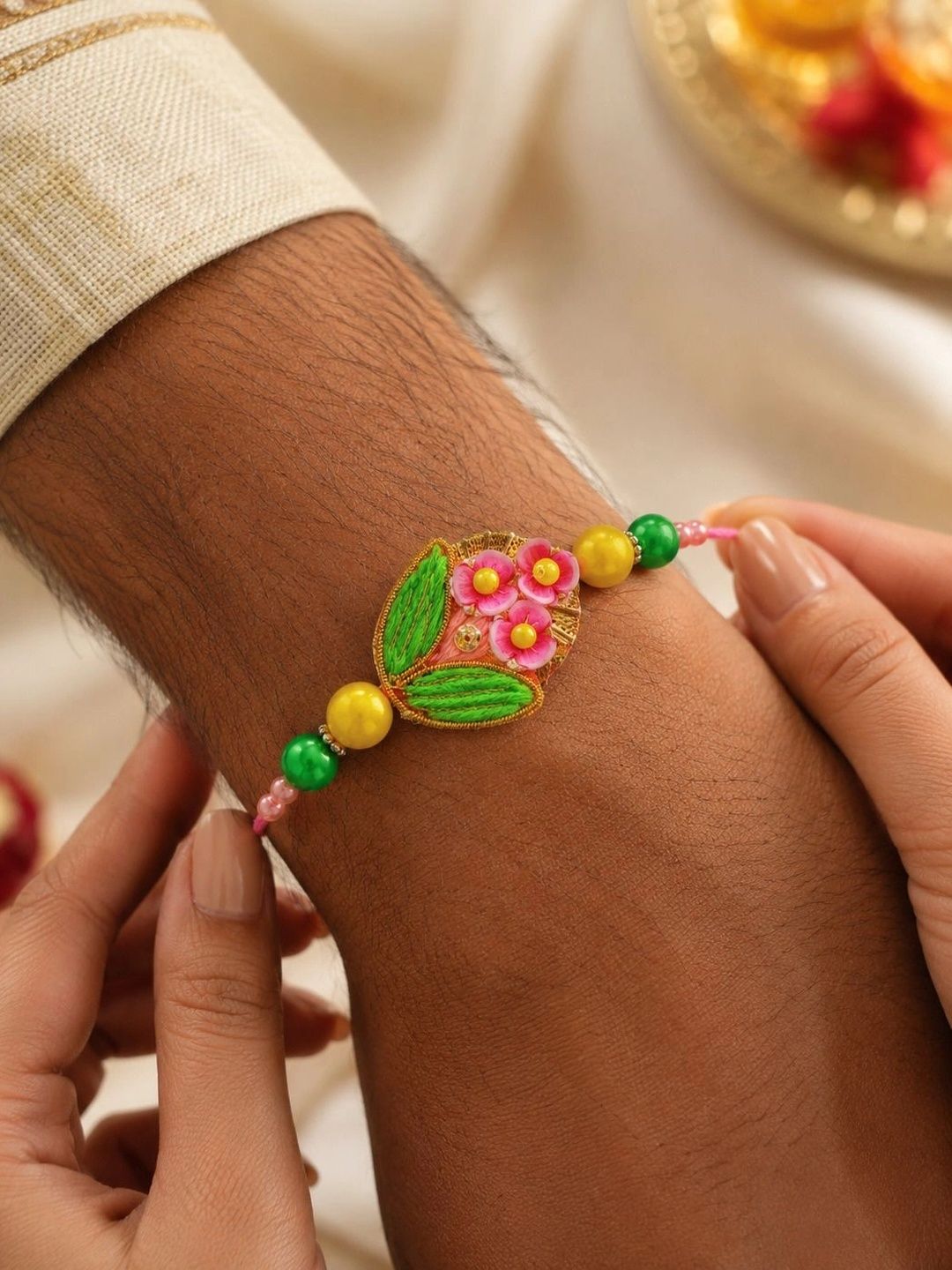 Dhiyona Rakhi