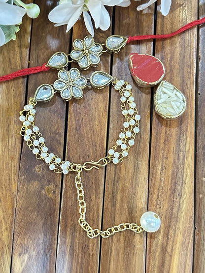 Dhiyona Rakhi