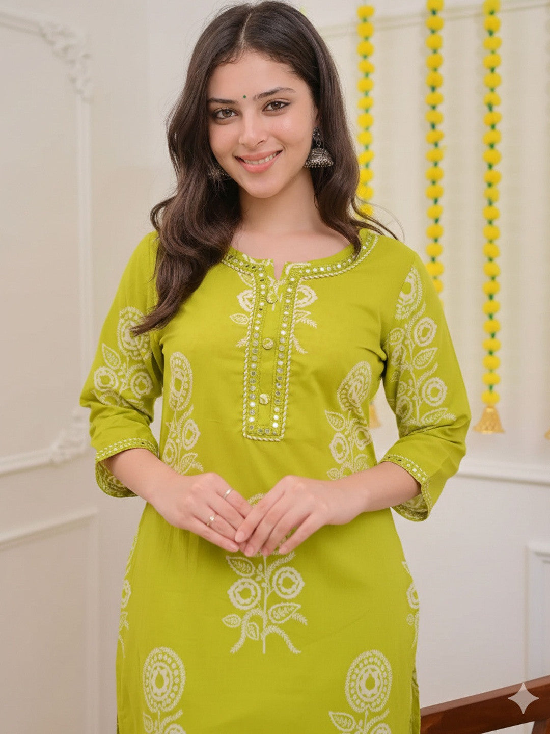 Women Floral Printed Regular Mirror Work Pure Cotton Kurta with Trousers
