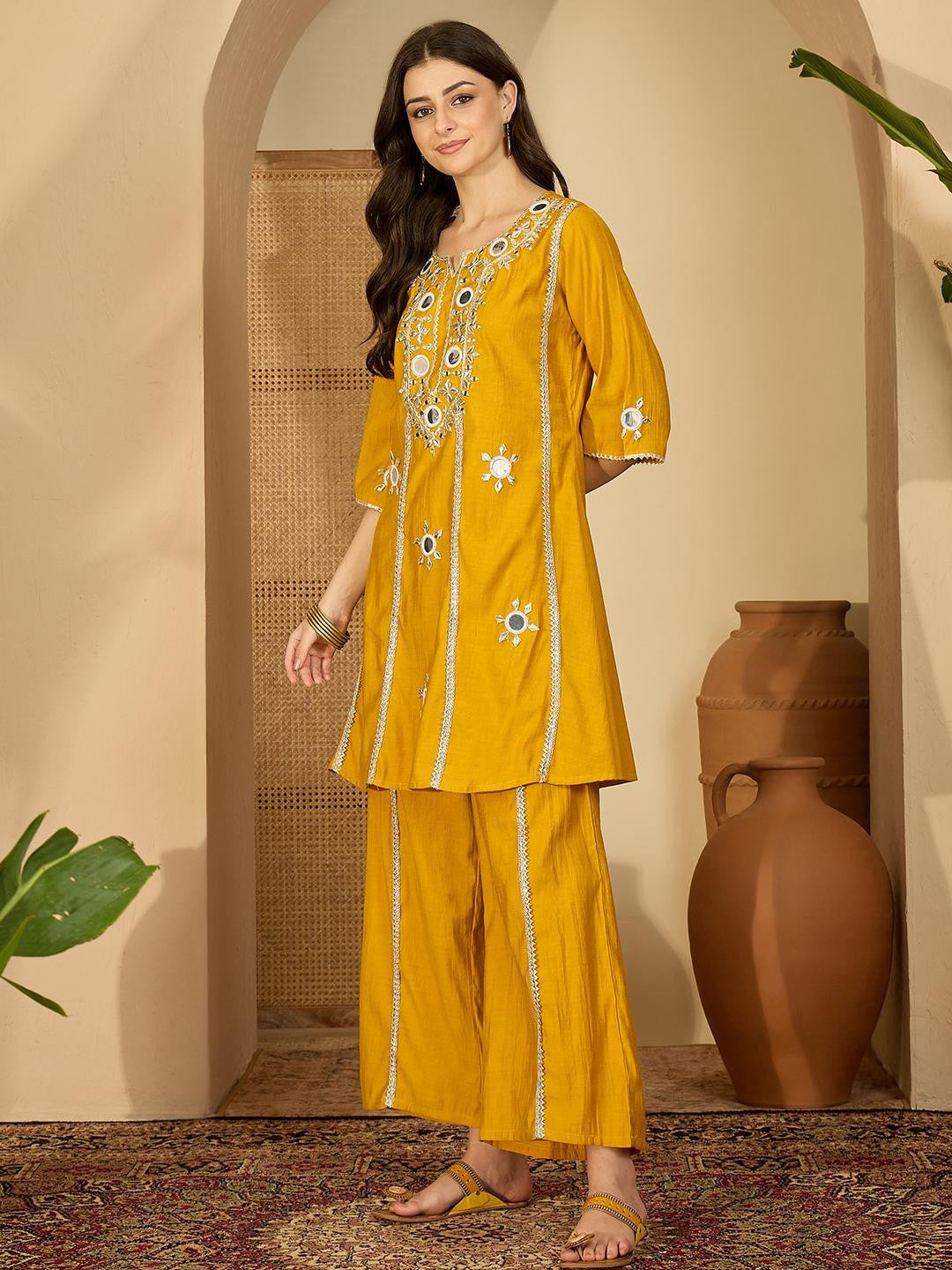 Women Floral Embroidered Regular Mirror Work Kurta with Palazzos