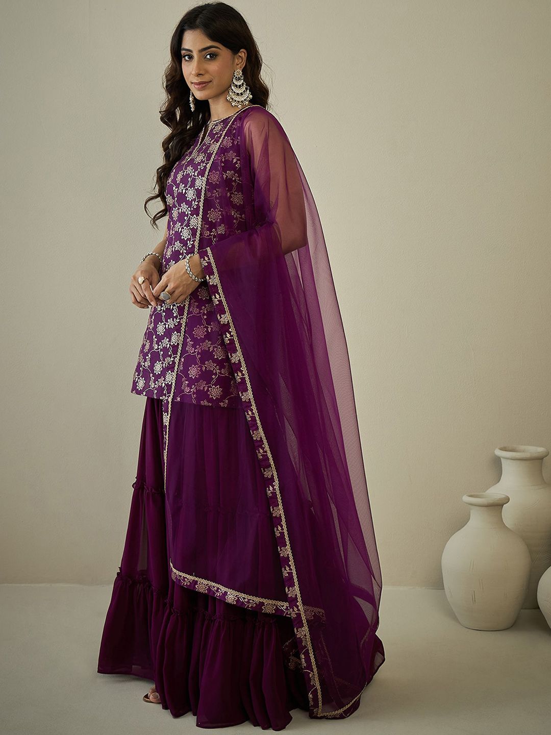 Dhiyona IN Women Floral Regular Kurta with Sharara & With Dupatta