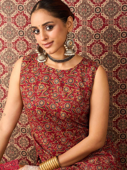 Dhiyona IE Floral Printed Round Neck Pure Cotton Tunic With Trousers