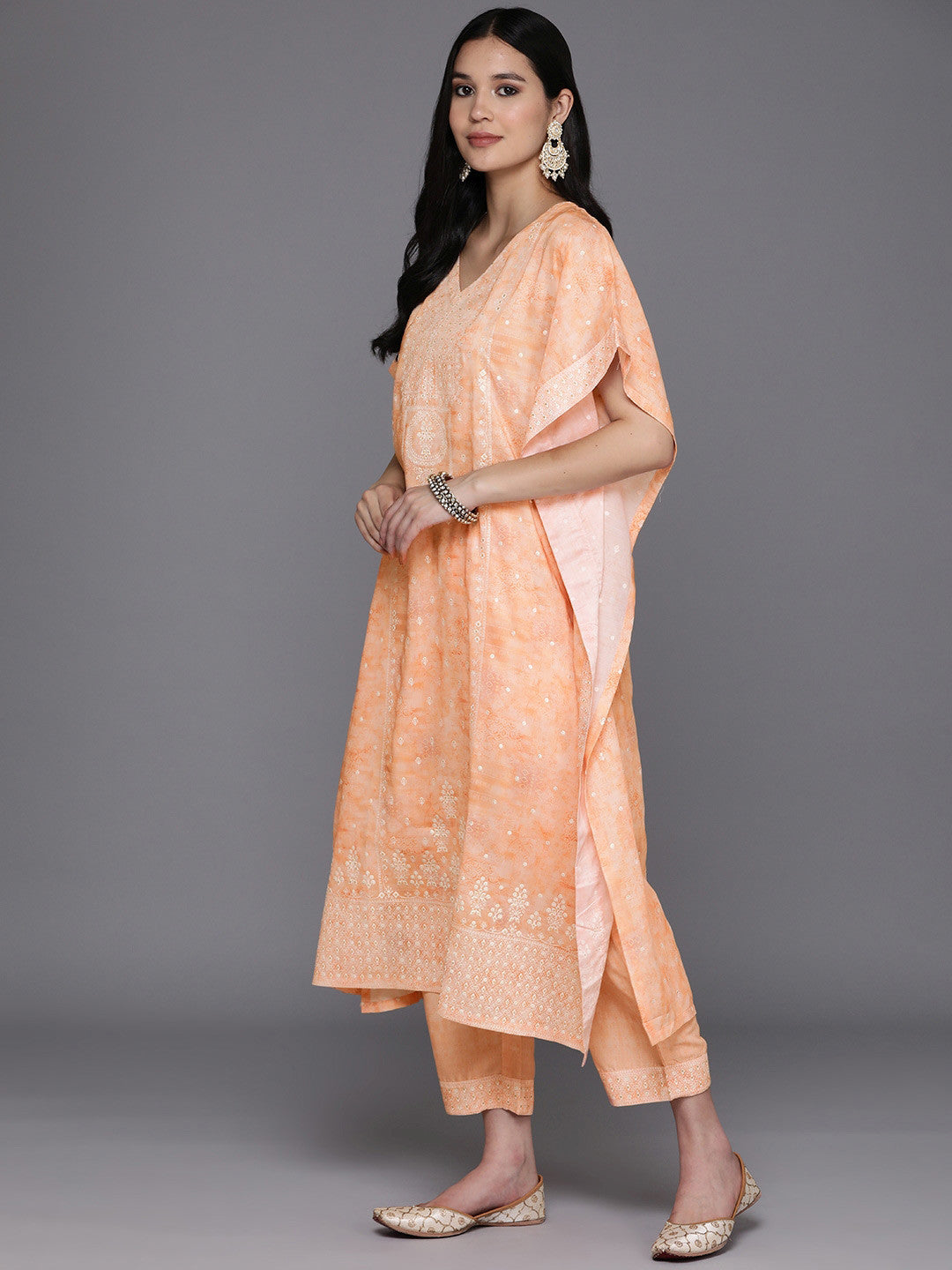 Women Ethnic Motifs Printed Regular Kurta with Trousers