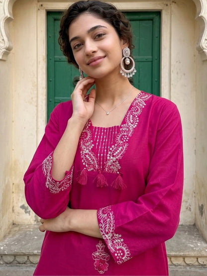 Women Ethnic Motifs Embroidered Regular Thread Work Pure Cotton Kurta with Trousers & With Dupatta